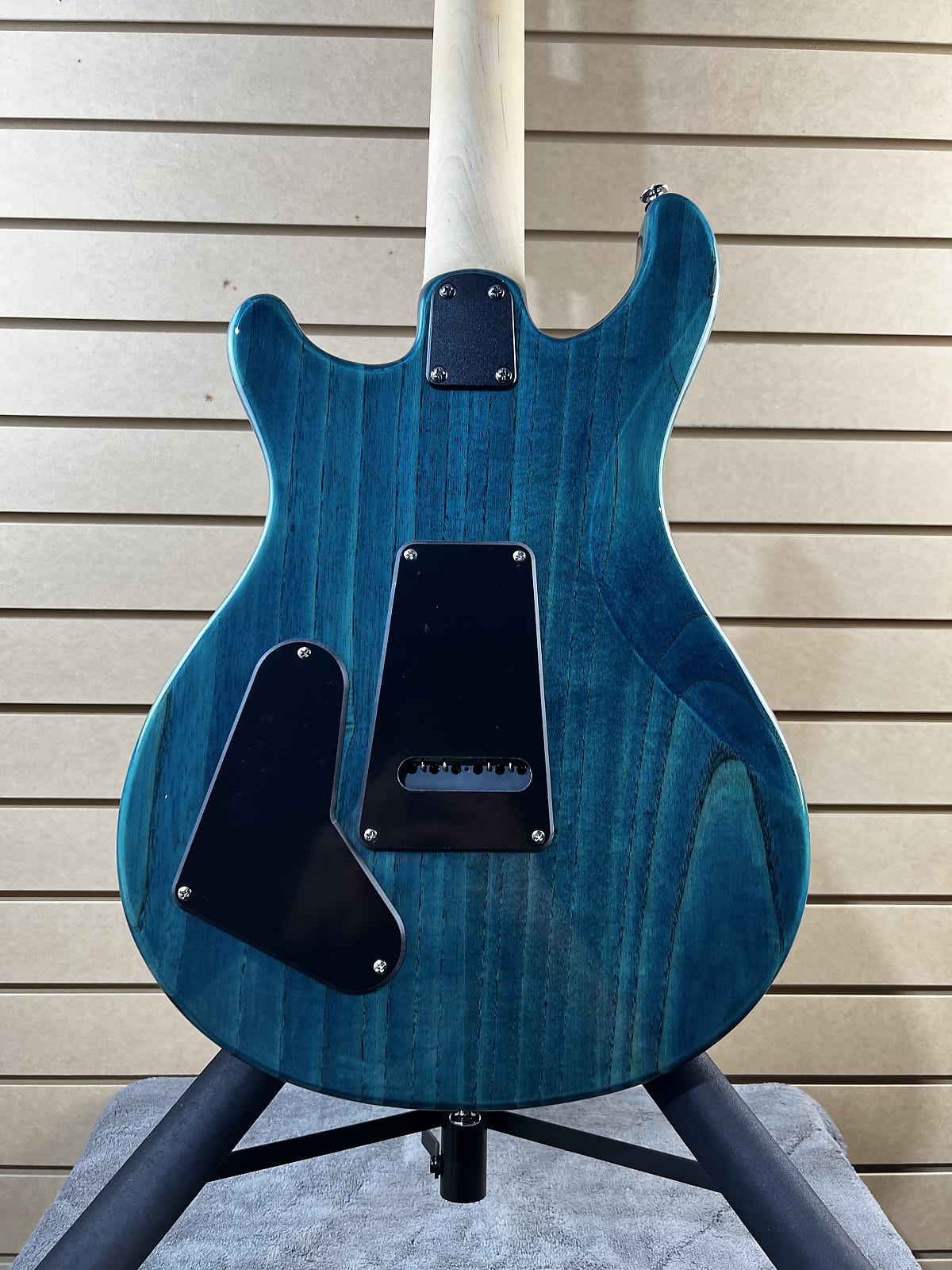 SE Swamp Ash Special Electric Guitar - Iris Blue #342