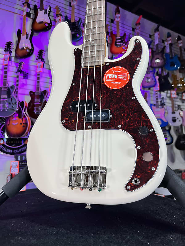 Squier Classic Vibe '60s Precision Bass - Olympic White *FREE PLEK WITH PURCHASE*! 055