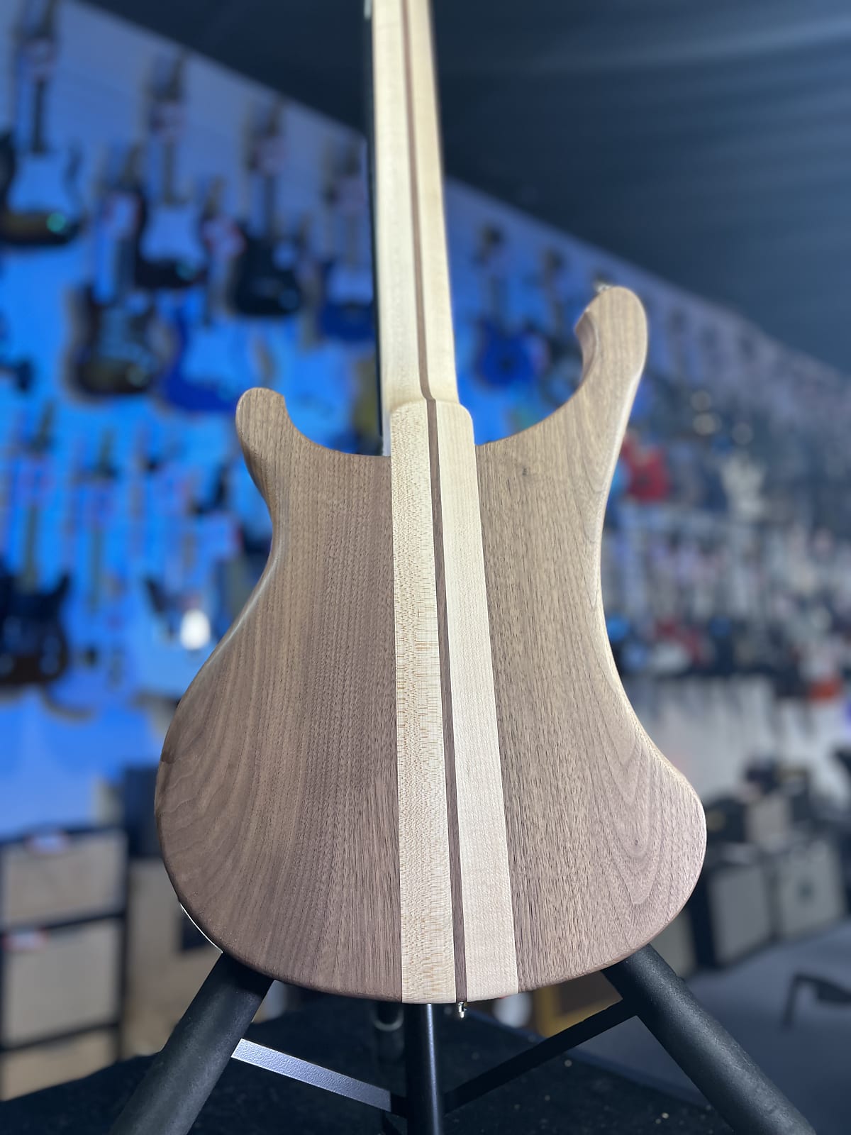 New 2025 Rickenbacker 4003S Walnut Bass w/ OHSCase 4003SW 763