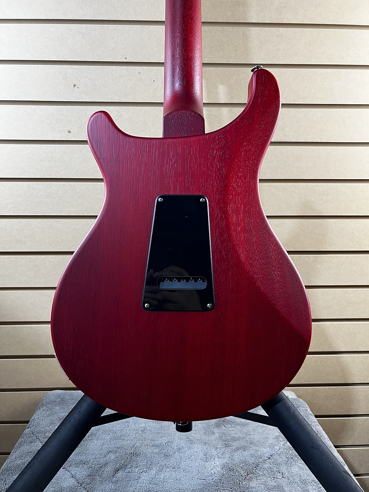 S2 Standard 24 - Vintage Cherry #413