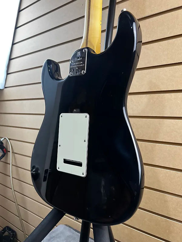 American Professional II Stratocaster - Black with Maple Fingerboard #359