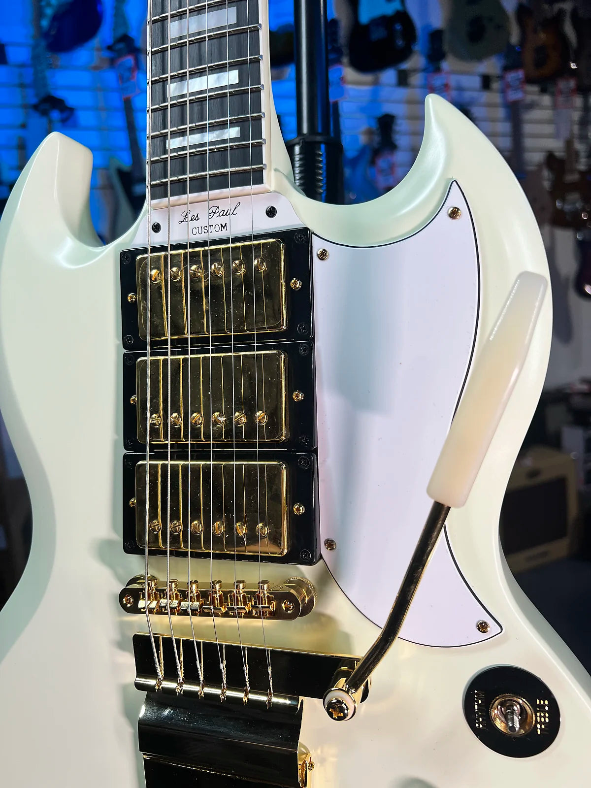 Epiphone 1963 SG Inspired by Gibson Custom 2024 Les Paul - Classic White, with Epiphone Case 053