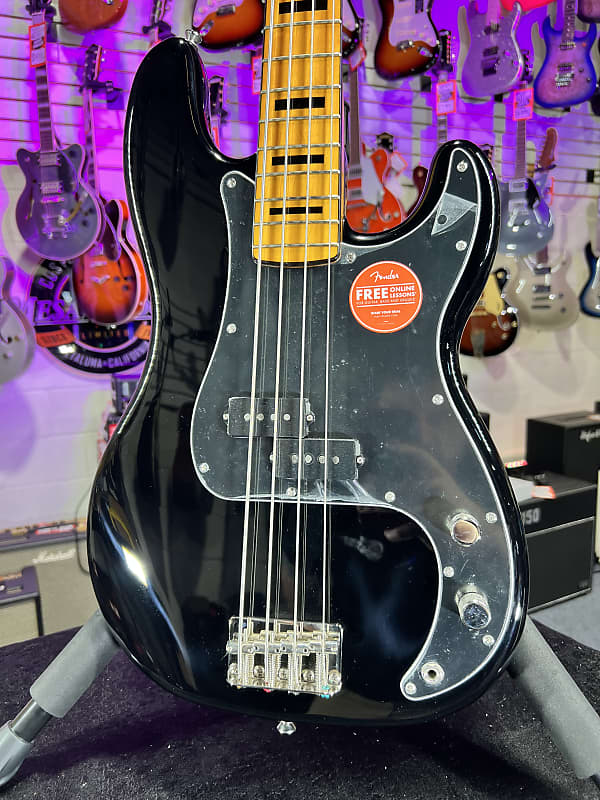 Squier Classic Vibe '70s Precision Bass - Black *FREE PLEK WITH PURCHASE*! 871