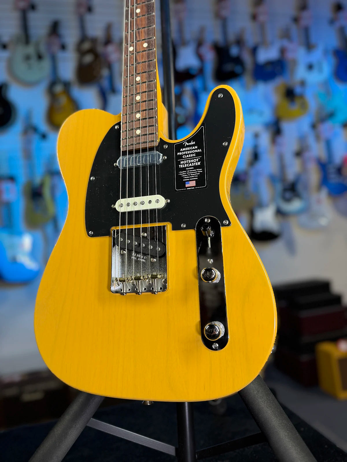 Fender American Professional Classic Hotshot Telecaster Electric Guitar - Butterscotch Blonde GET PLEK'D! 100