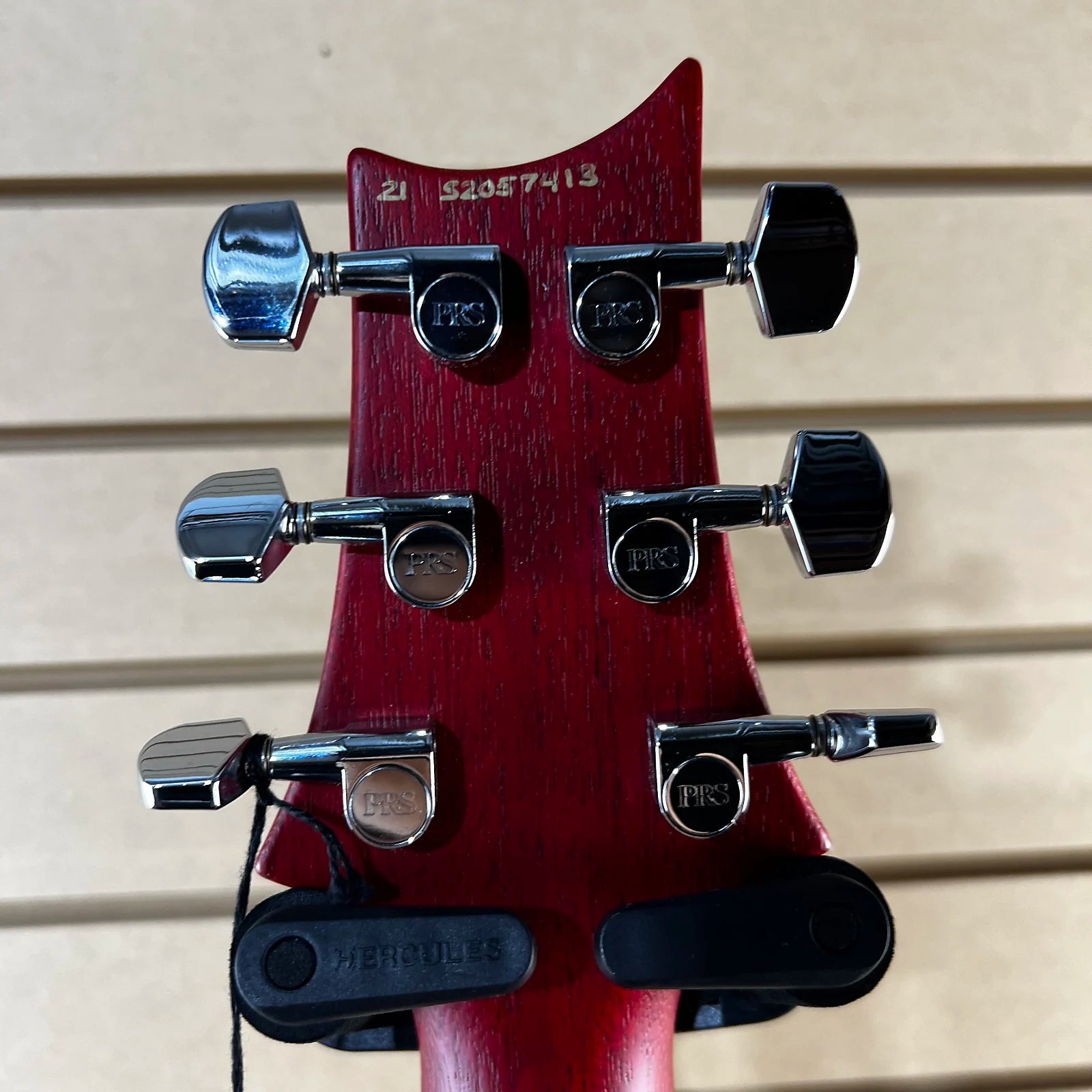 S2 Standard 24 - Vintage Cherry #413