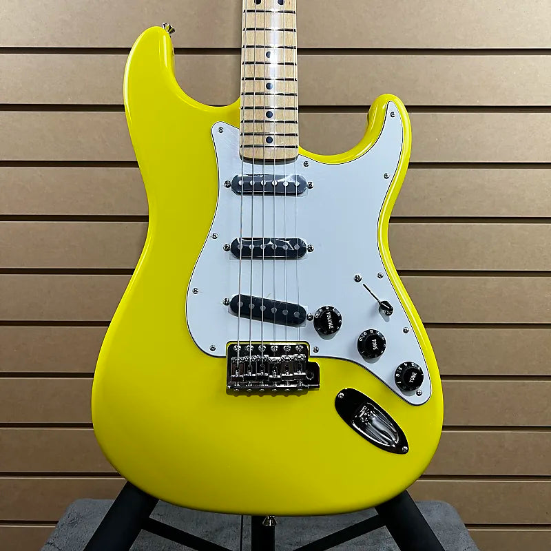 Made in Japan Limited International Color Stratocaster Electric Guitar - Monaco Yellow #276