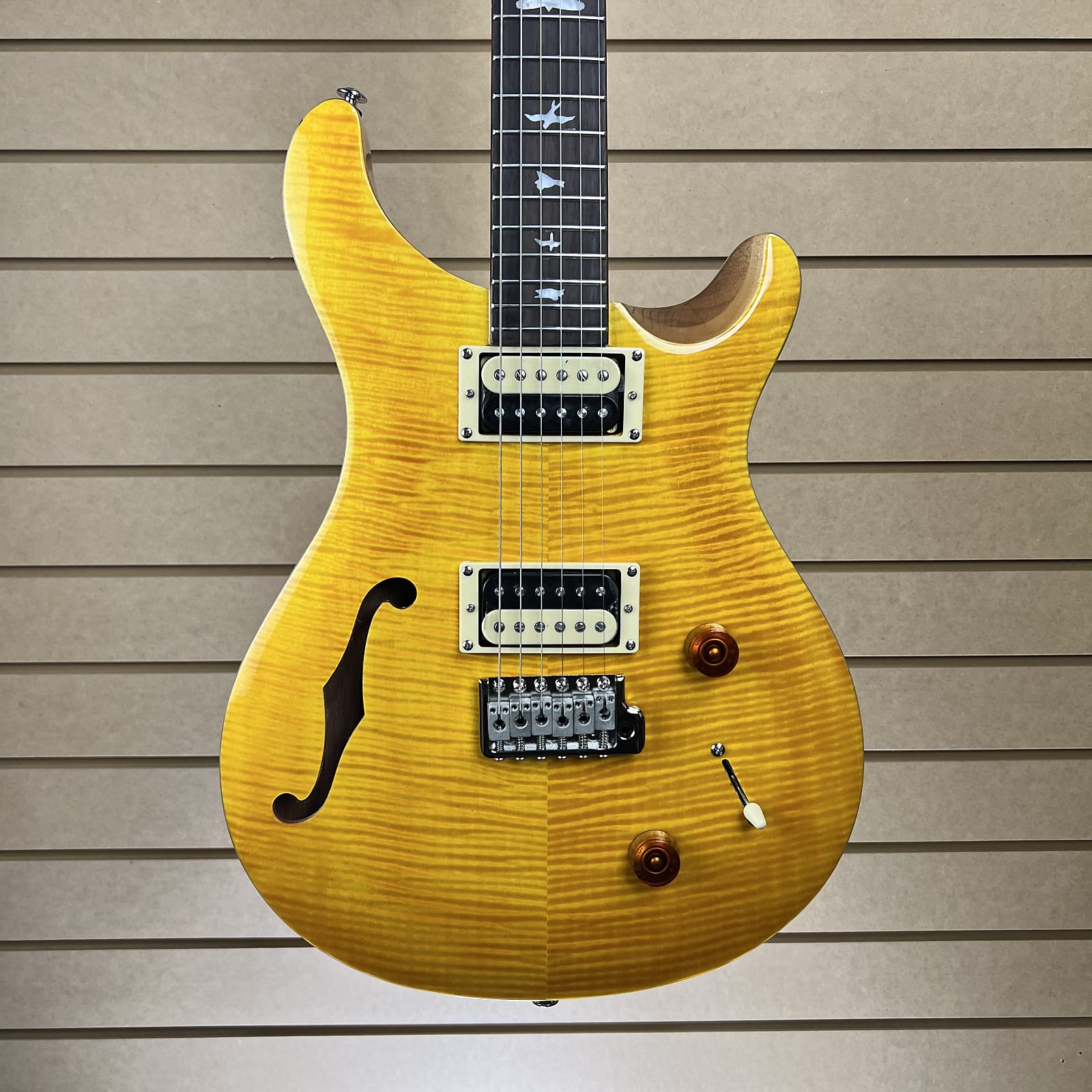 SE Custom 22 Semi-hollow - Santana Yellow #525