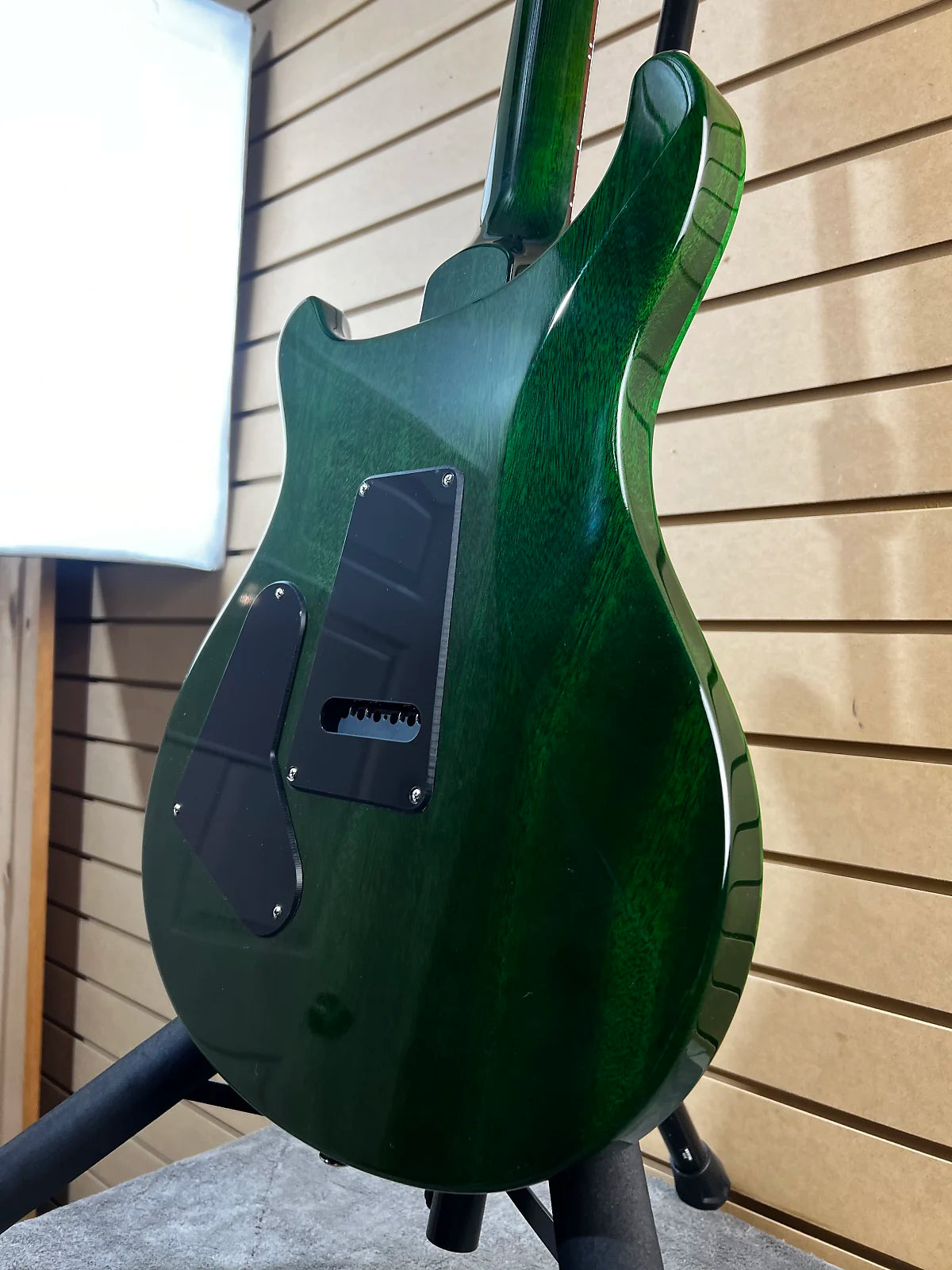 S2 Custom 24 Electric Guitar - Eriza Verde #790