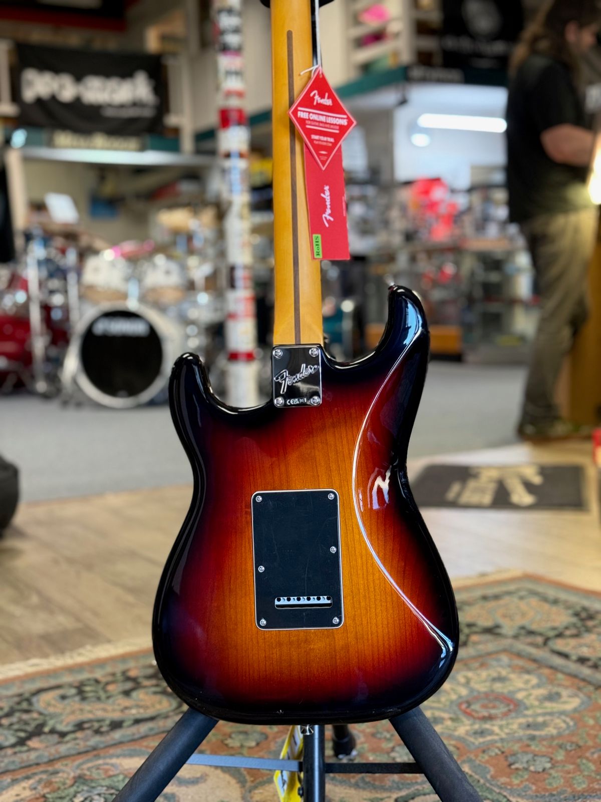 Fender American Professional Classic Stratocaster HSS, 3 Tone Sunburst