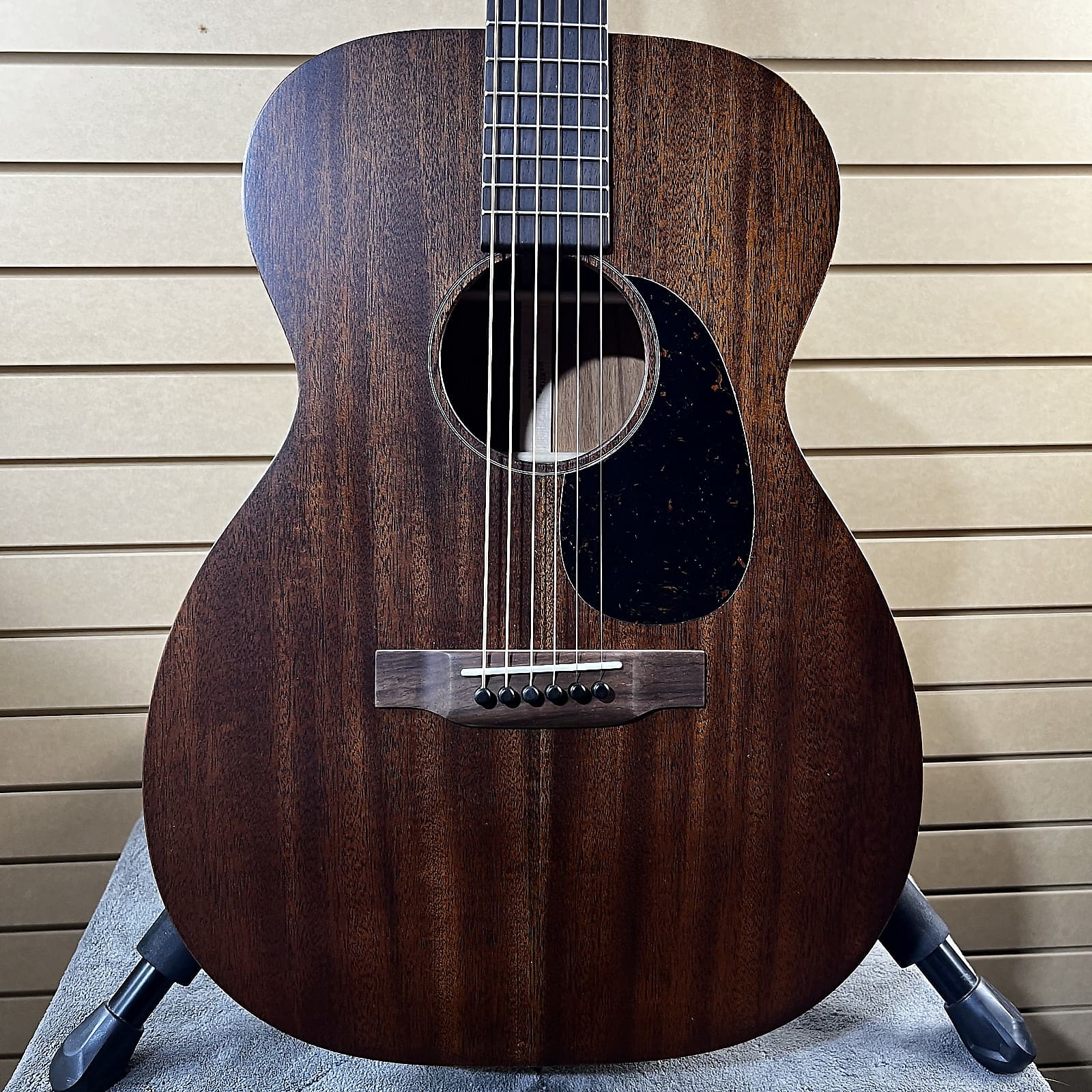 00-15M Acoustic Guitar - Satin Natural Mahogany #952