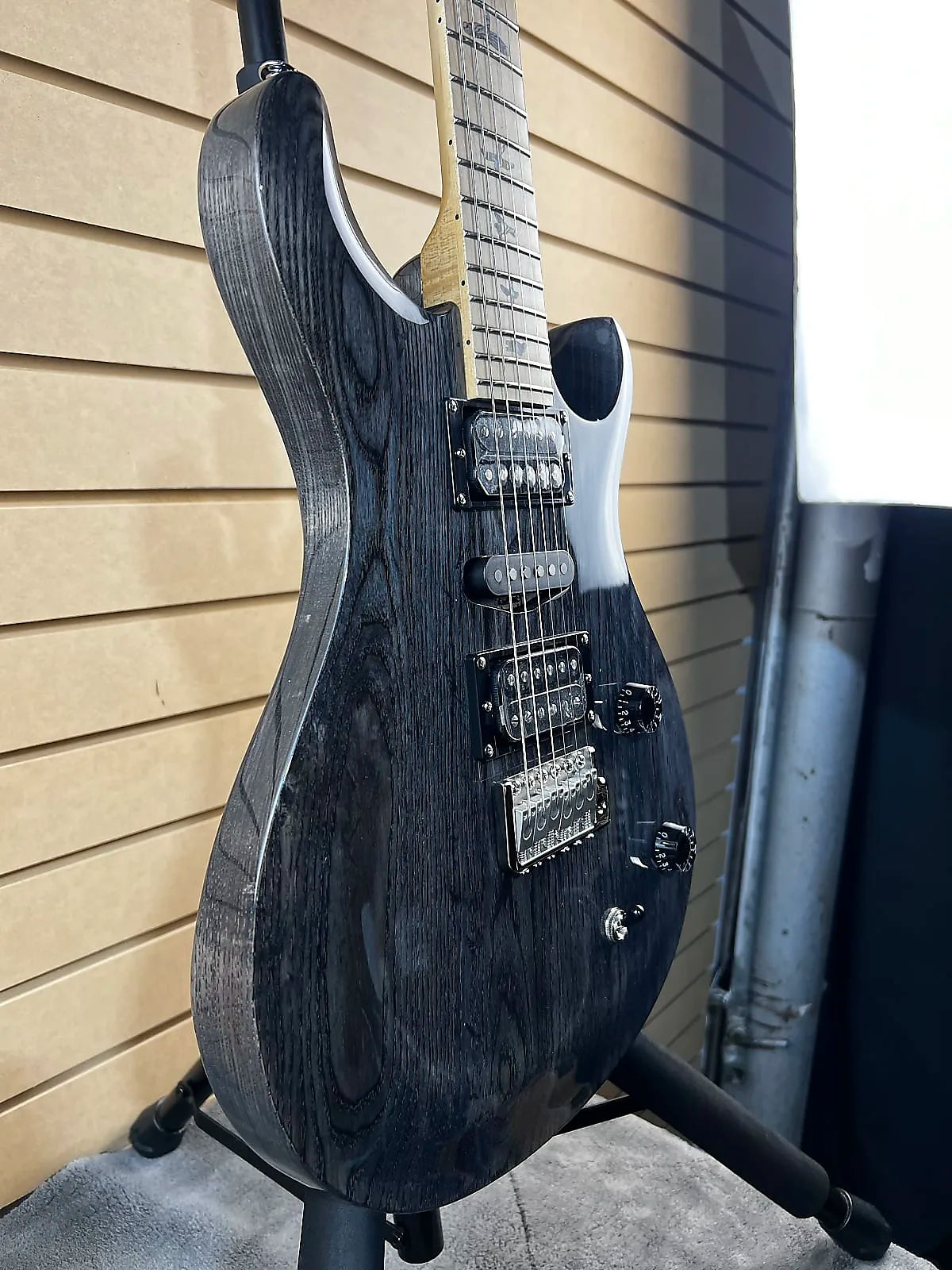 SE Swamp Ash Special Electric Guitar - Charcoal #924