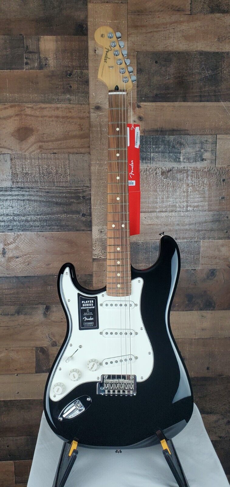 Fender Player Stratocaster Lefty, Black, Pau Ferro, Free Ship, 155