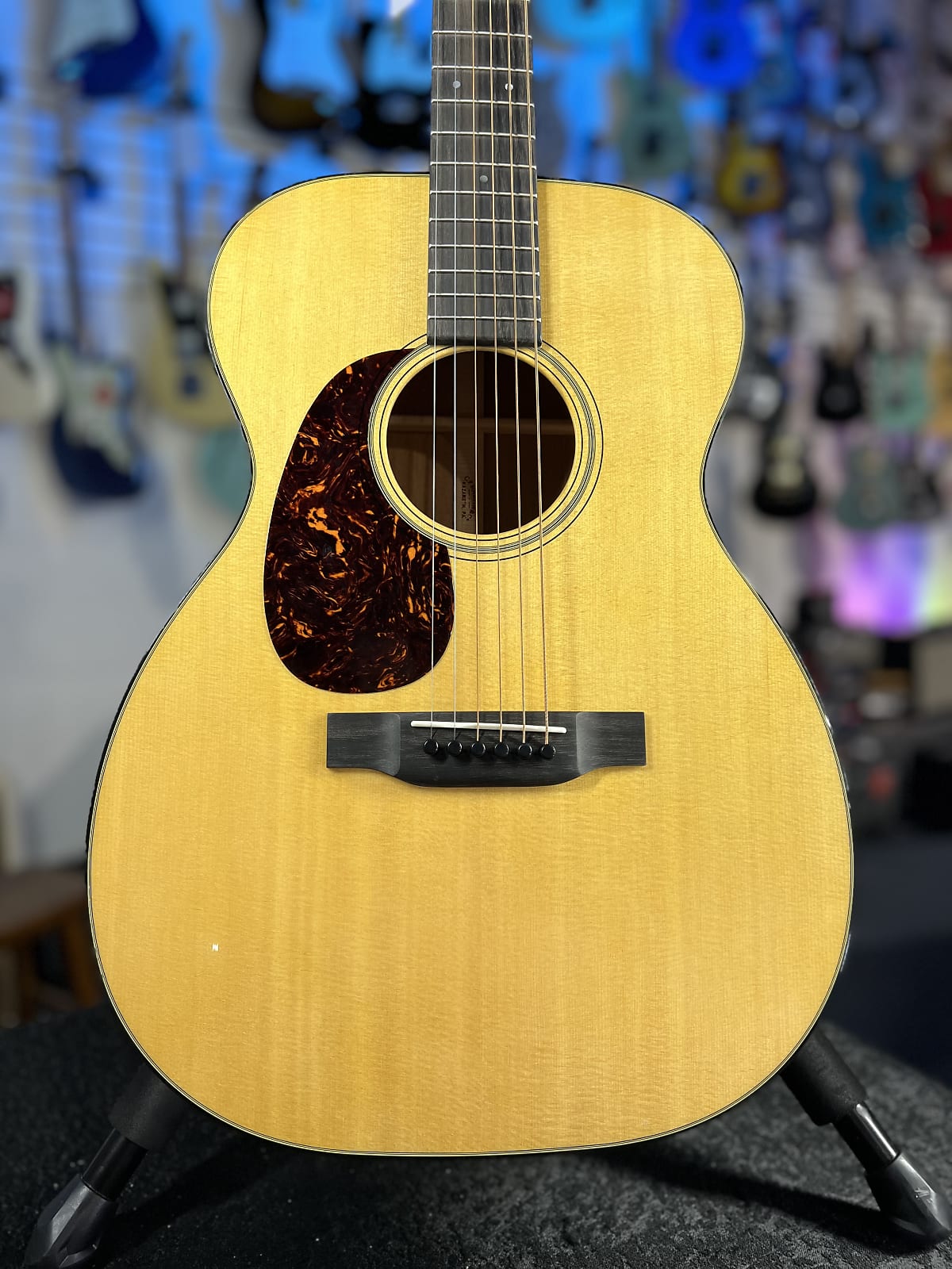 Martin 00-18 Left Handed Acoustic Guitar - Natural GET PLEK'D! 127