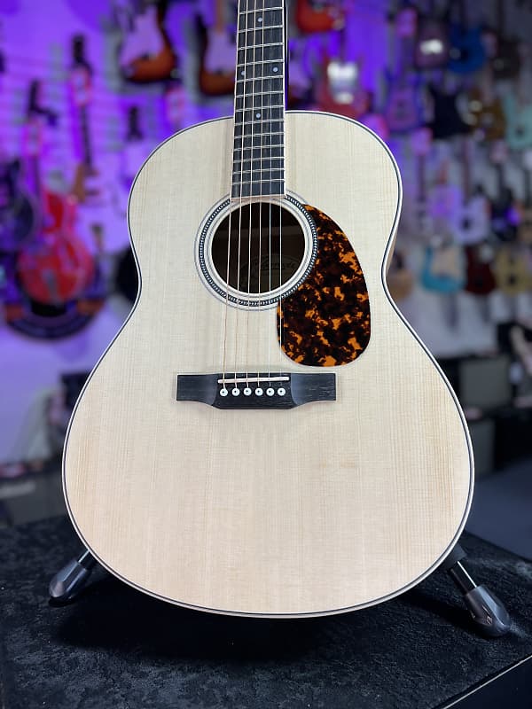 Larrivee L-03-MH-D Mahogany Acoustic Guitar - Natural Authorized Dealer *FREE PLEK WITH PURCHASE* 569