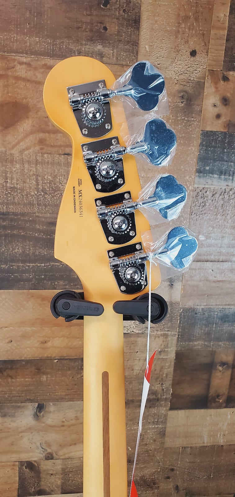 Fender Player II Jazz Bass, Hialeah Yellow,
