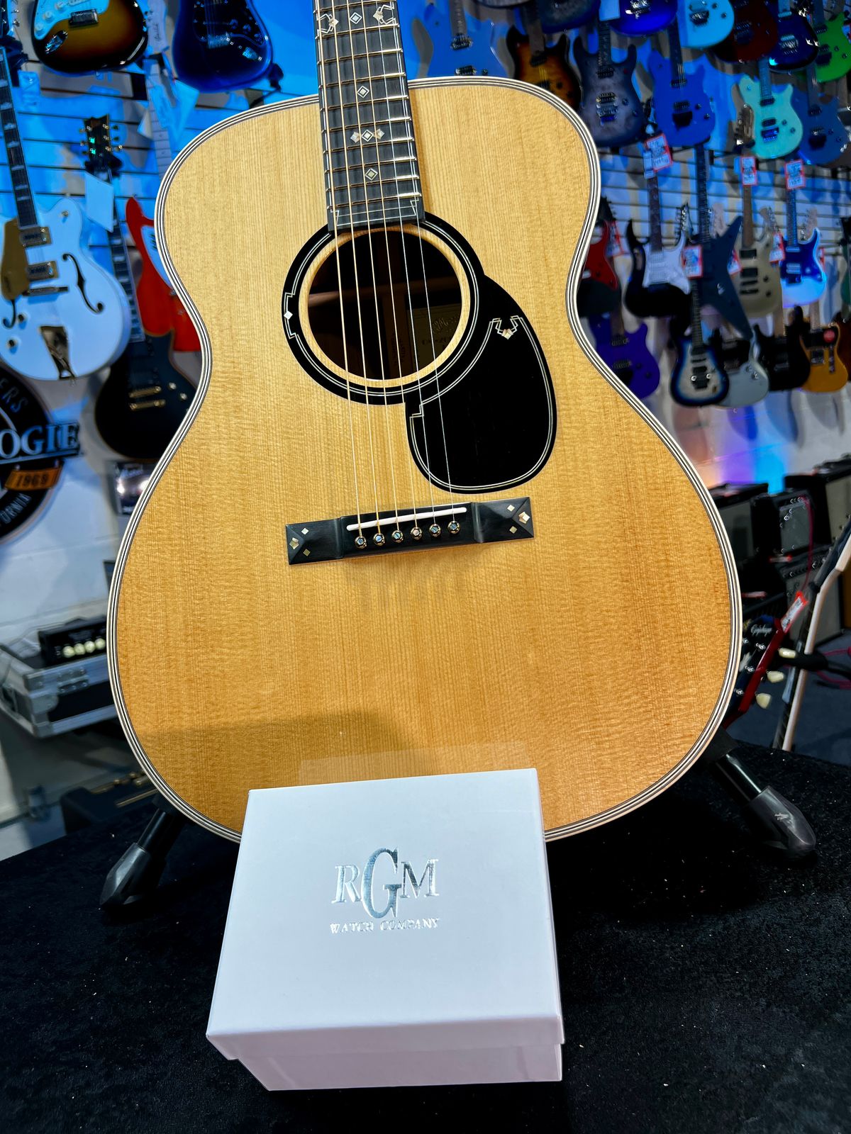 Martin OM 20th-Century LTD Acoustic Guitar - Natural (#7 of 20) - RGM Watch