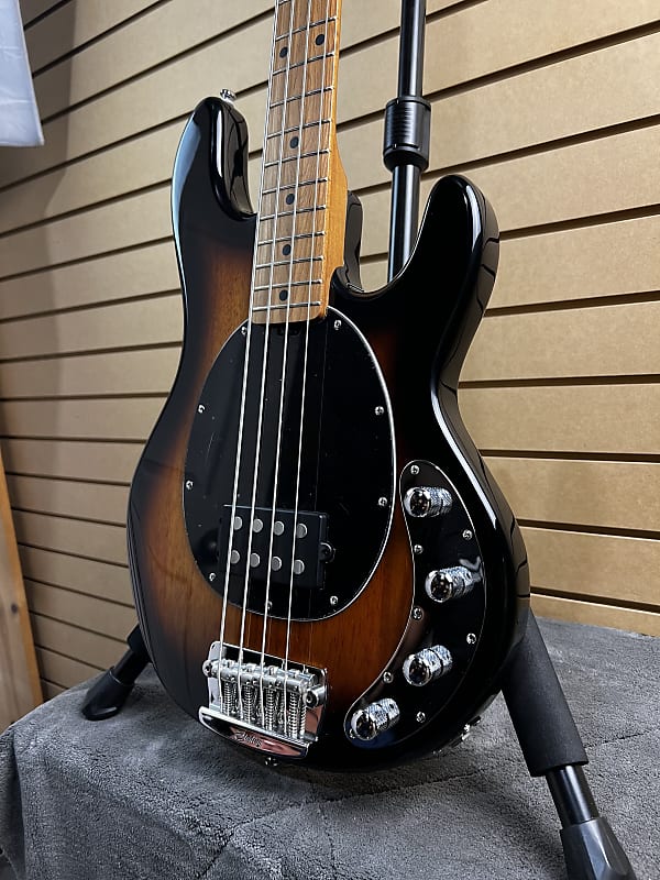 StingRay RAY34 Bass Guitar - Vintage Sunburst #620