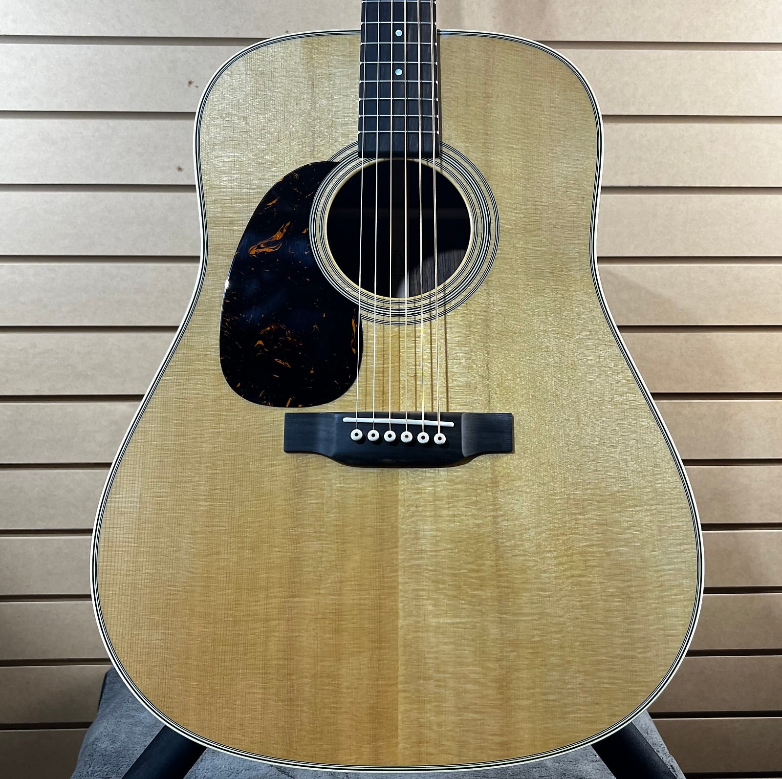 D-28 Left-Handed Acoustic Guitar - Natural #495