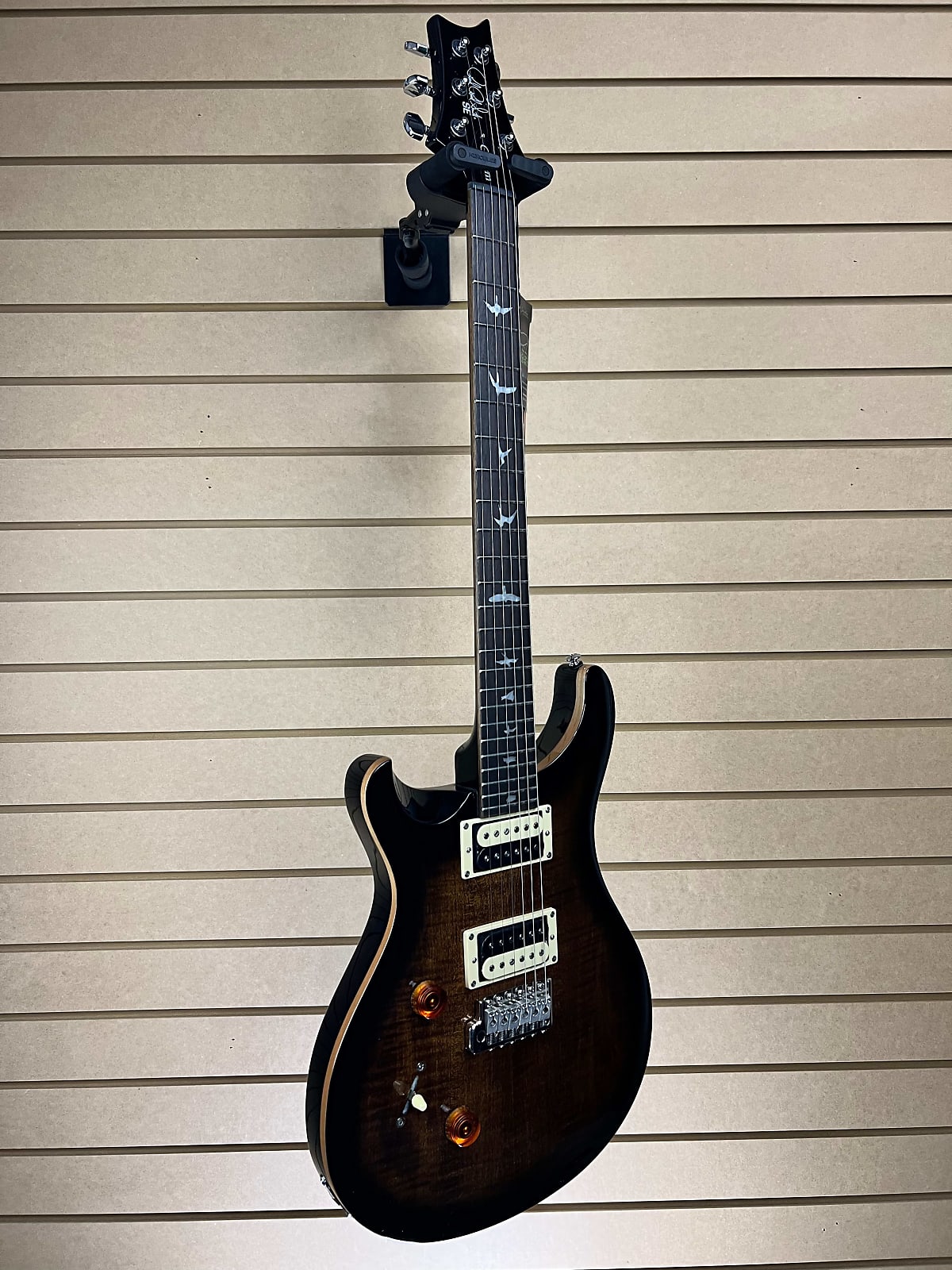 SE Custom 24 Left-handed Electric Guitar - Black Gold Sunburst #956