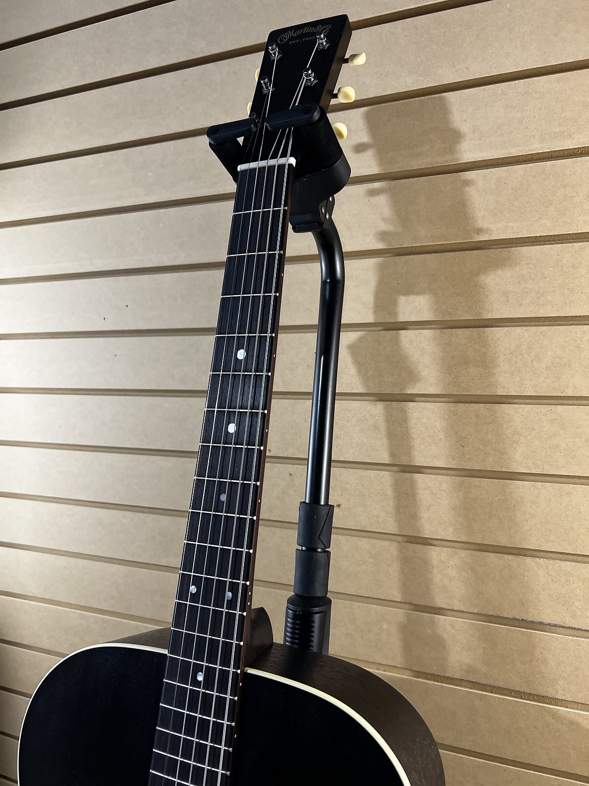 000-17E Left-Handed Acoustic-electric Guitar - Black Smoke #489