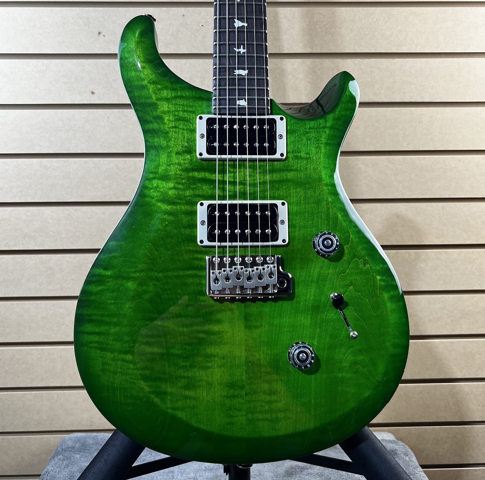 S2 Custom 24 - Eriza Verde #187