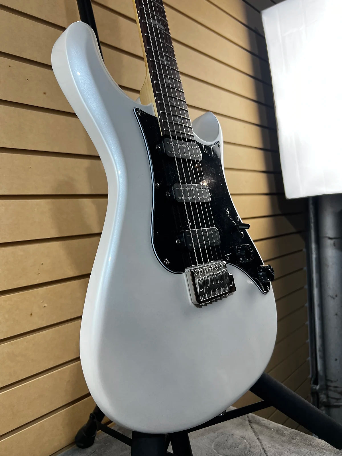 SE NF 3 Electric Guitar - Pearl White with Rosewood Fingerboard #301