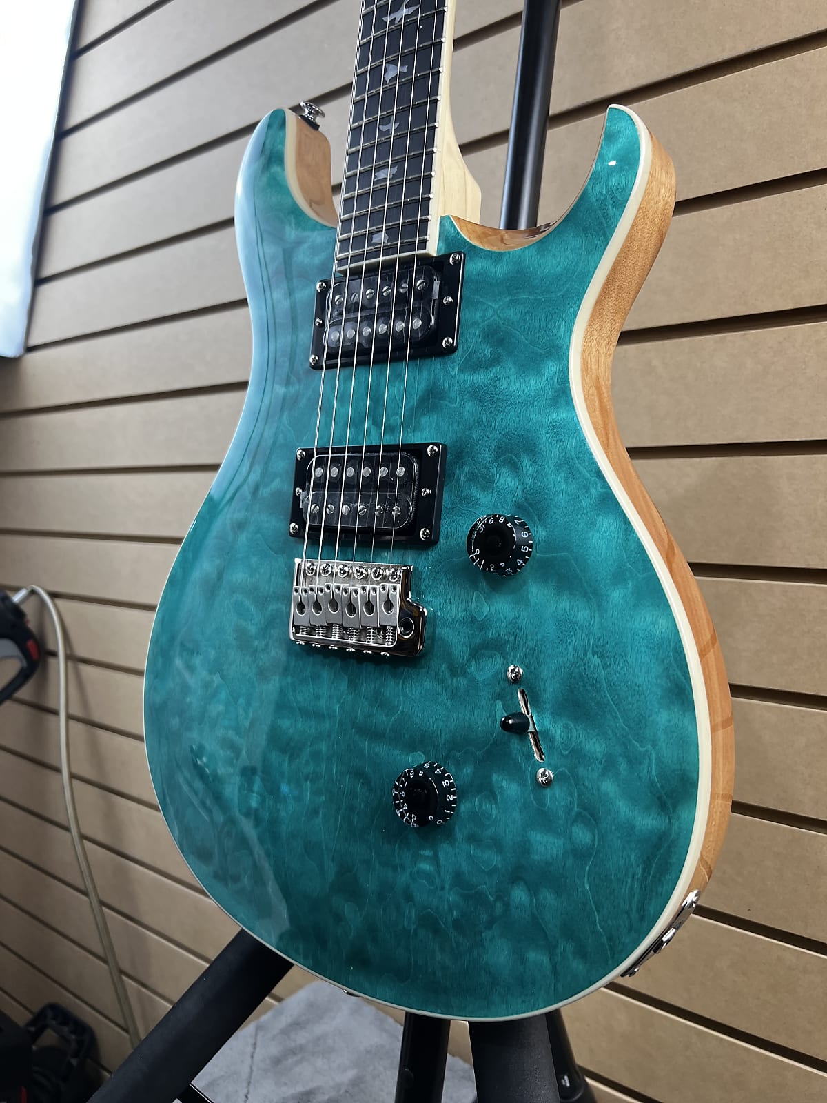 SE Custom 24 Electric Guitar - Quilted Turquoise #828