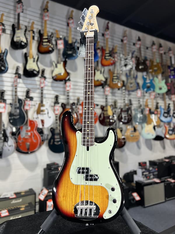 Lakland Skyline 44-64 Standard - 3-Tone Sunburst with Indian Laurel Fingerboard Authorized Deal! 403