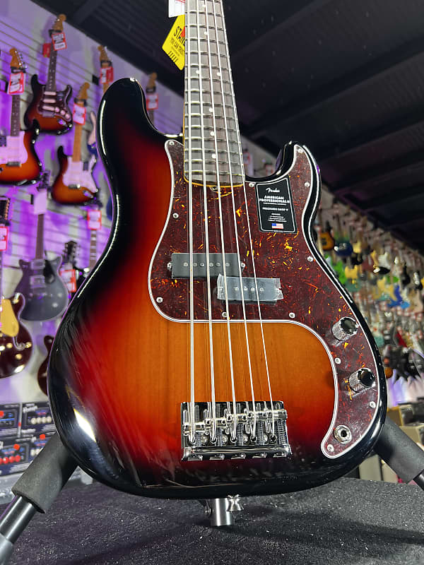 Fender American Professional II Precision Bass V - 3-color Sunburst with Rosewood Fingerboard Auth Dealer Free Ship! 608 *FREE PLEK WITH PURCHASE*!