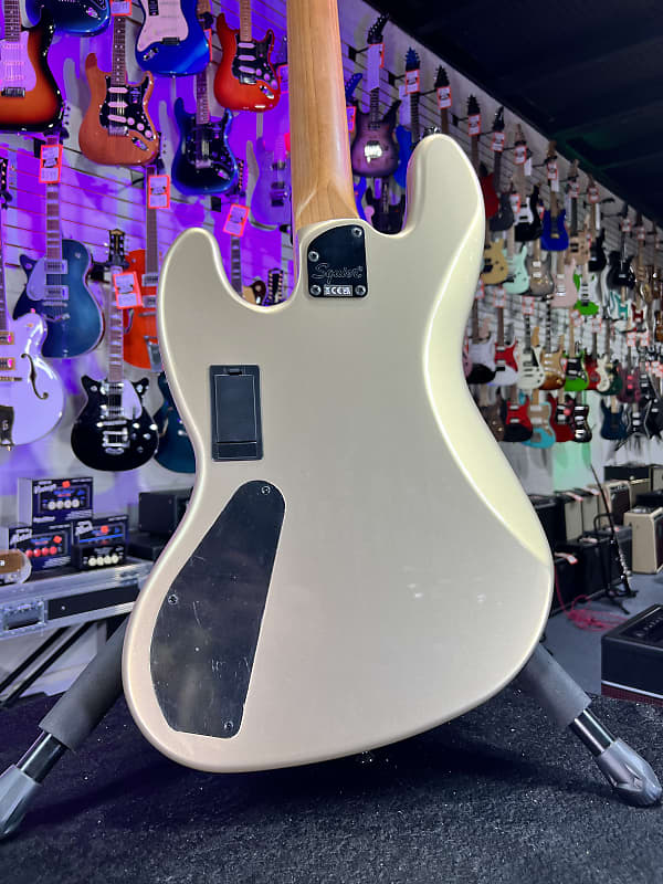 Squier Contemporary Active Jazz Bass HH - Shoreline Gold Olympic White *FREE PLEK WITH PURCHASE*! 645 *FREE PLEK WITH PURCHASE*