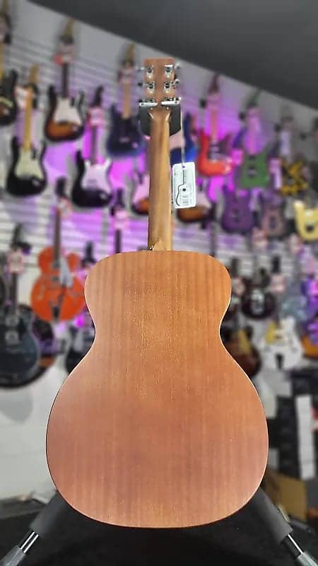 Martin 000Jr-10 Acoustic Guitar - Natural Authorized Dealer *FREE PLEK WITH PURCHASE* 929