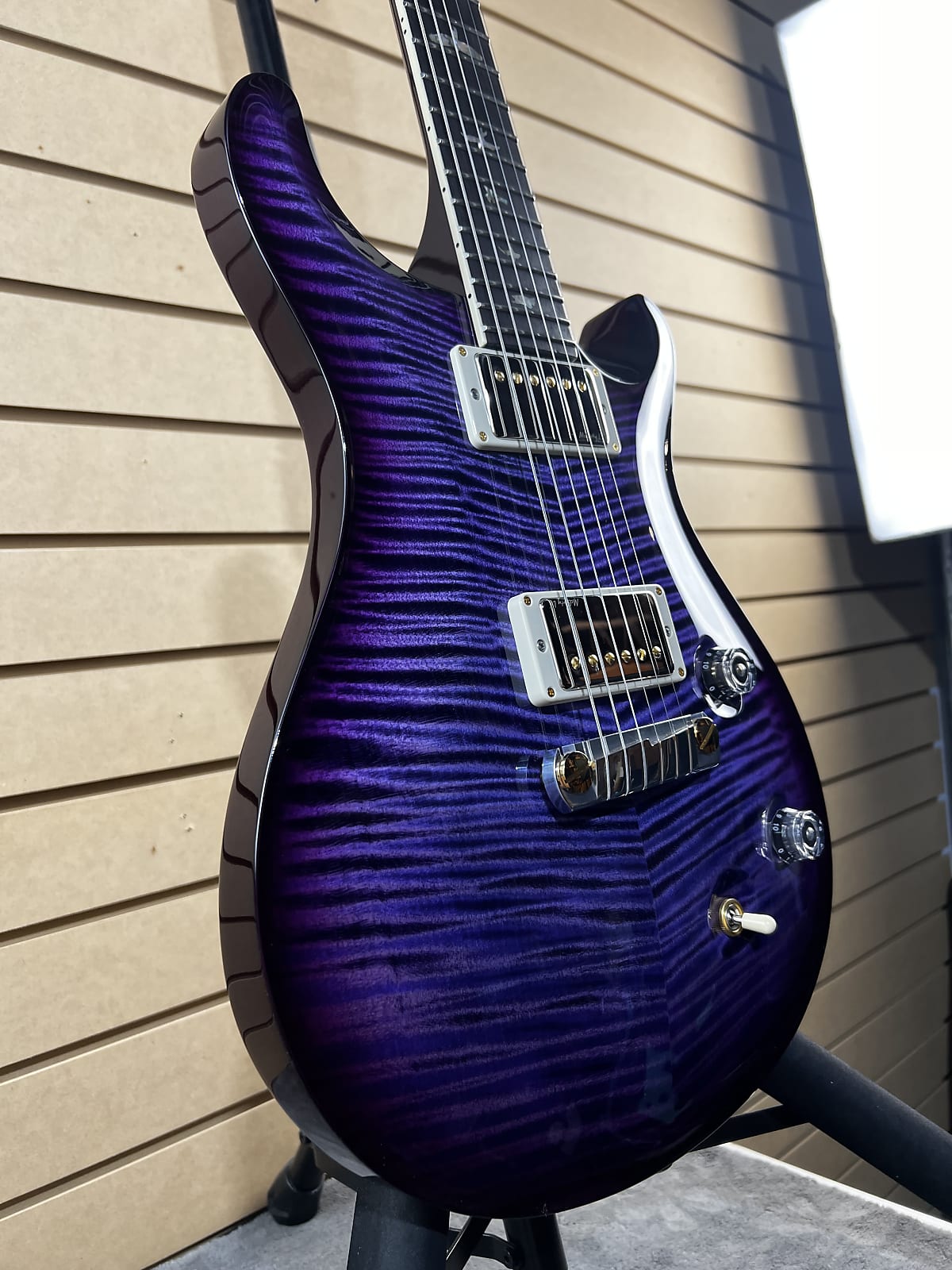 McCarty Electric Guitar - Ultra Violet Smokeburst, 10 Top #850