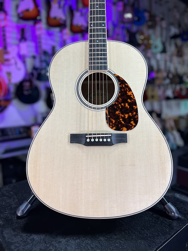 Larrivee L-03-MH-D Mahogany Acoustic Guitar - Natural Authorized Dealer *FREE PLEK WITH PURCHASE* 569