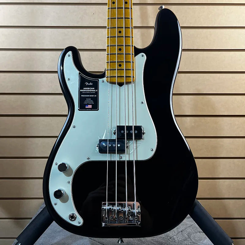 American Professional II Precision Bass Left-Handed - Black w/ Maple Fingerboard #107