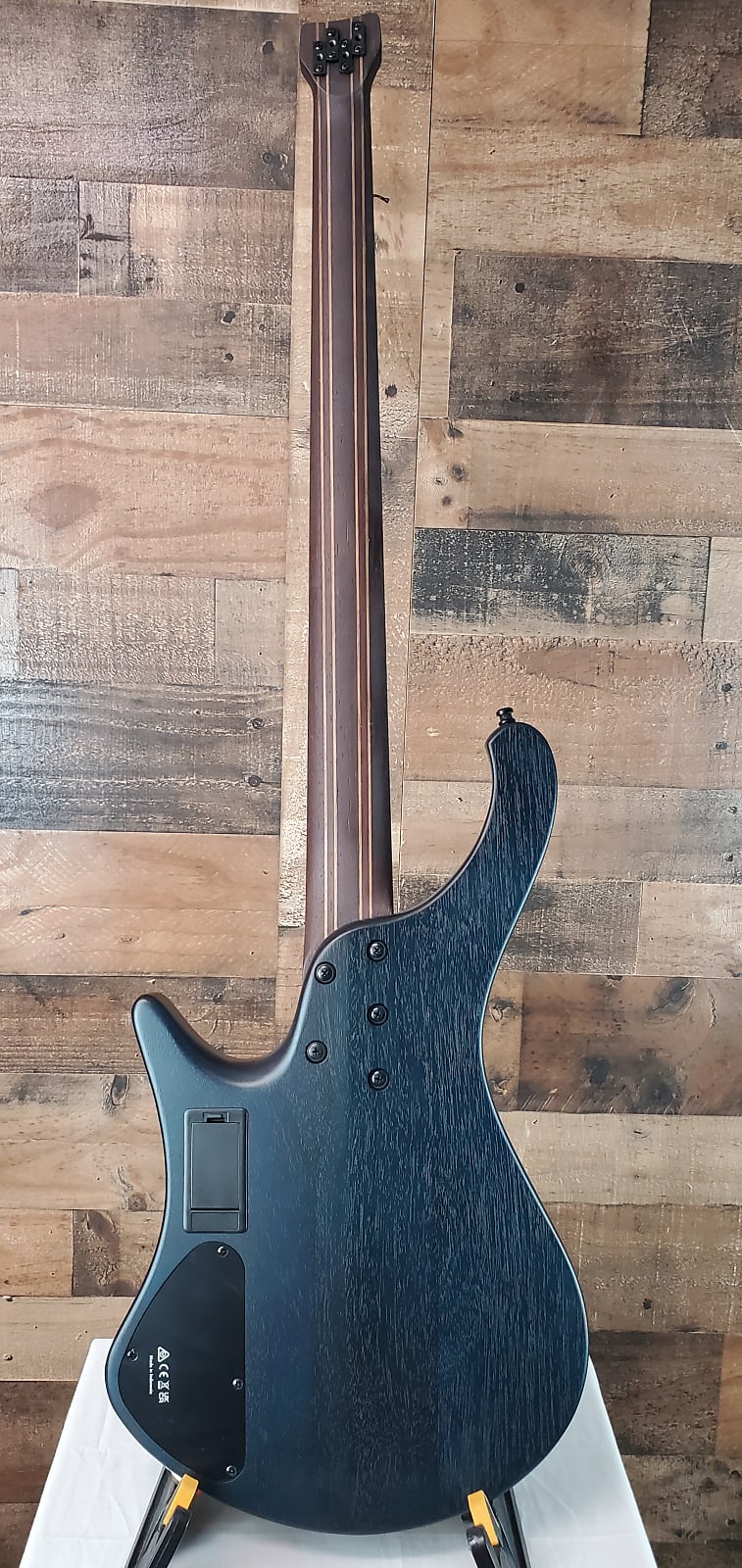 Ibanez EHB1500CTF, Cosmic Blue Starburst Flat, Gig Bag, 784