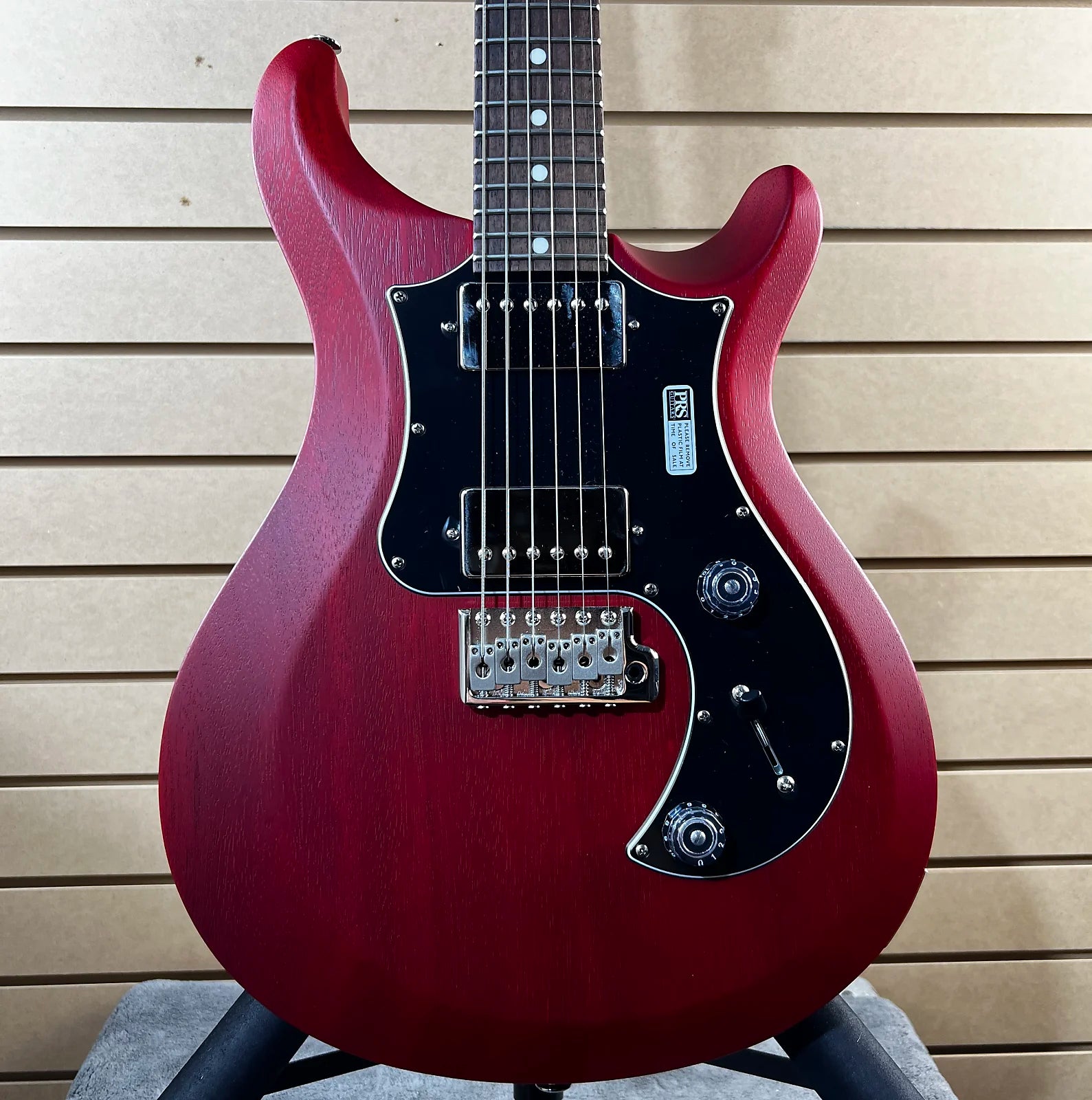 S2 Standard 24 - Vintage Cherry #413