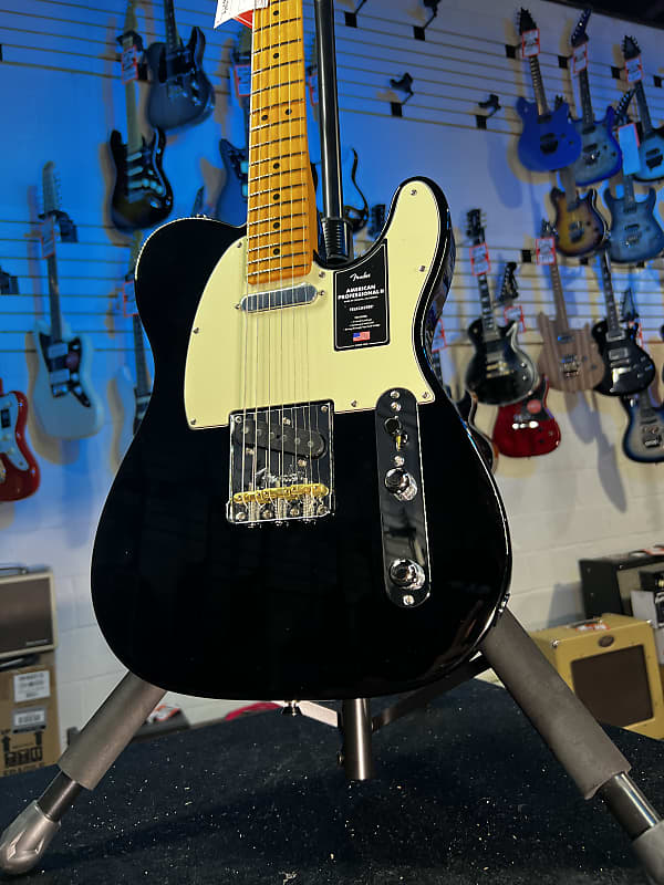 Fender American Professional II Telecaster - Black with Maple Fingerboard Auth Deal Free Ship! 399 GET PLEK’D!