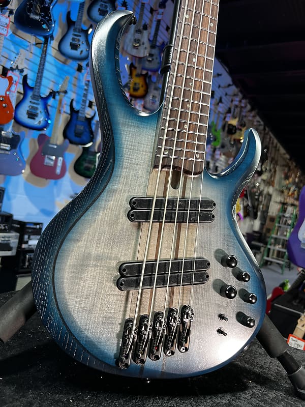 Ibanez BTB Bass Workshop Multi-scale 5-string Electric Bass - Cosmic Blue Starburst Low-gloss 305 GET PLEK'D