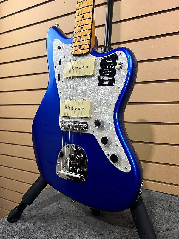 American Ultra Jazzmaster - Cobra Blue w/ Maple Fretboard #151