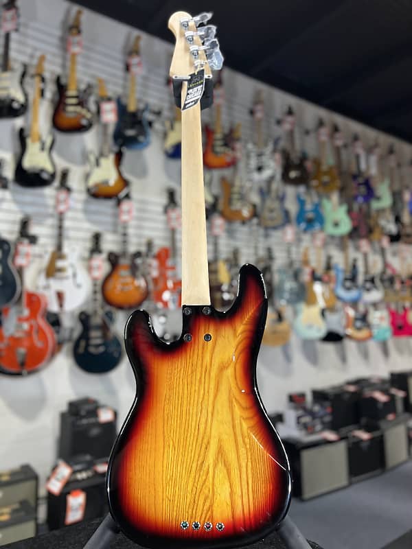 Lakland Skyline 44-64 Standard - 3-Tone Sunburst with Indian Laurel Fingerboard Authorized Deal! 403