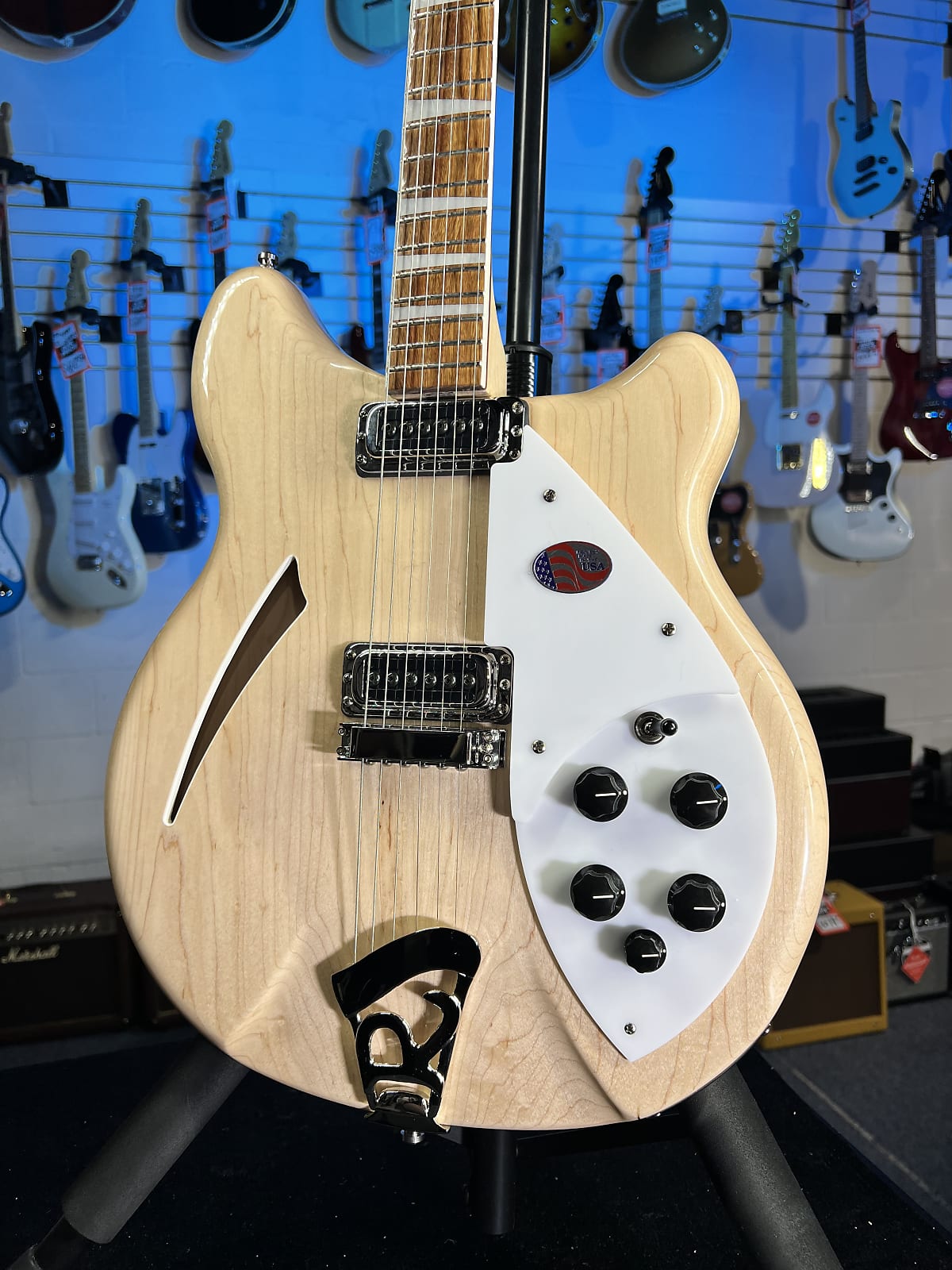 New Rickenbacker 360 Mapleglo Electric Guitar w/ OHSCase, Free Ship, Auth Dealer 360MG 770